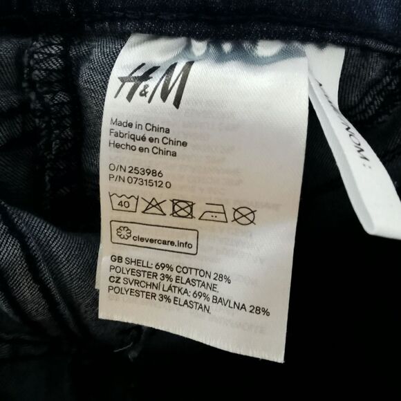 2/$20 H&M girls skinny jeans size 3-4 years - Picture 3 of 4